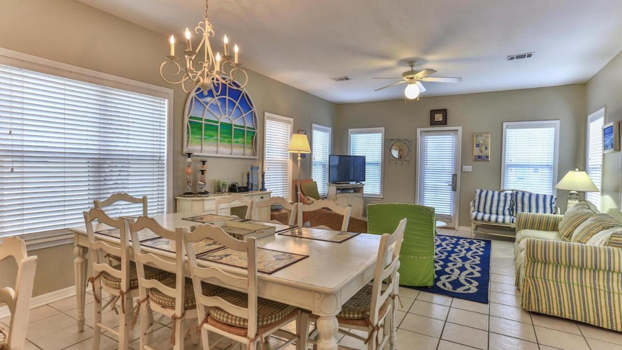 Biglows Bungalow - About A Quarter Mile To Private Neighborhood Beach Access, Pet Friendly, Community Pool Destin Luaran gambar
