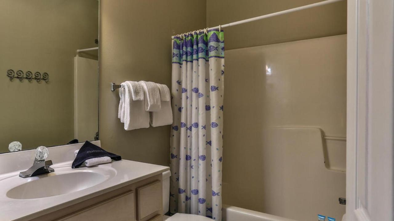 Biglows Bungalow - About A Quarter Mile To Private Neighborhood Beach Access, Pet Friendly, Community Pool Destin Luaran gambar